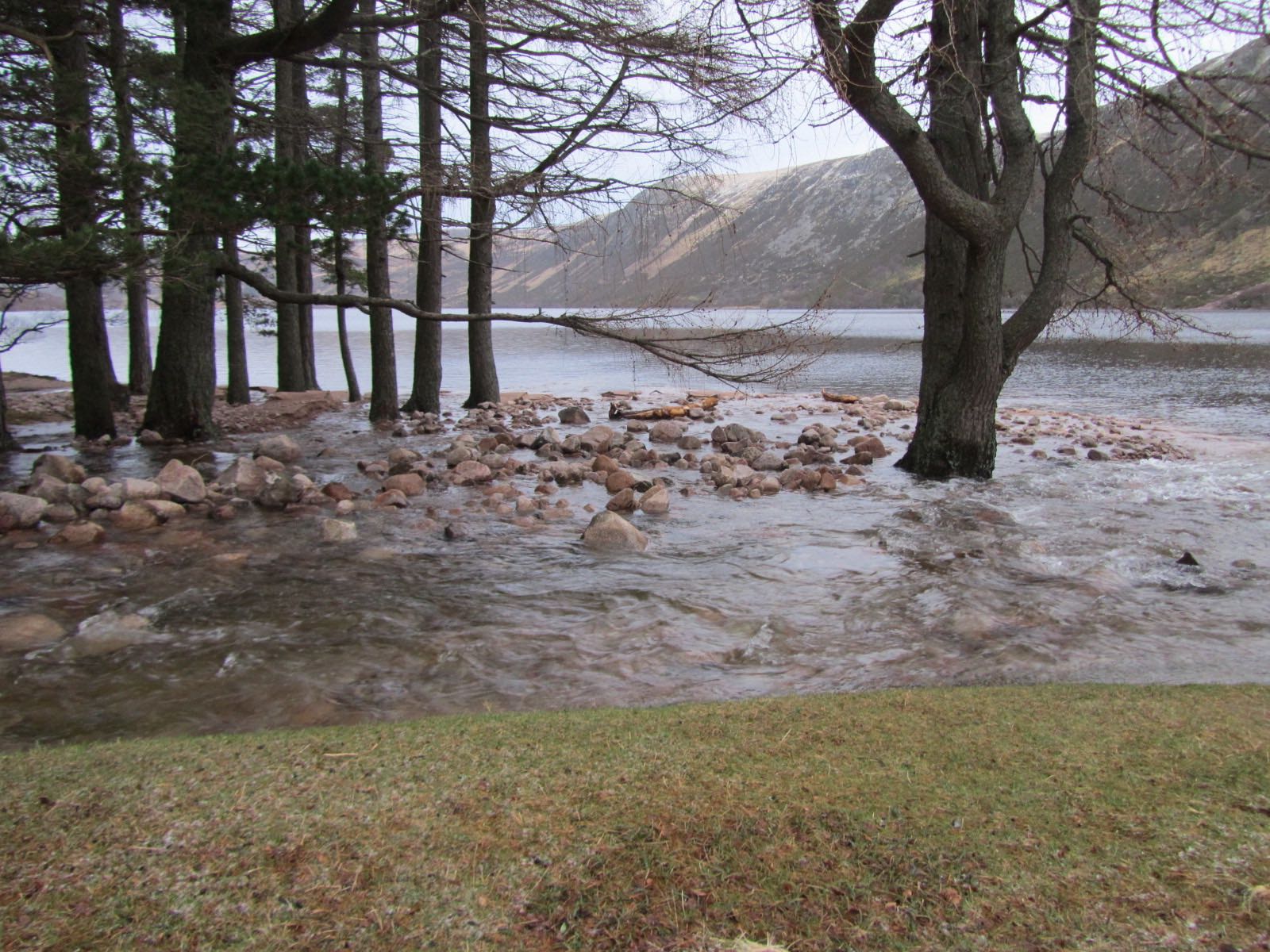 2015-12-31 - Loch Muick