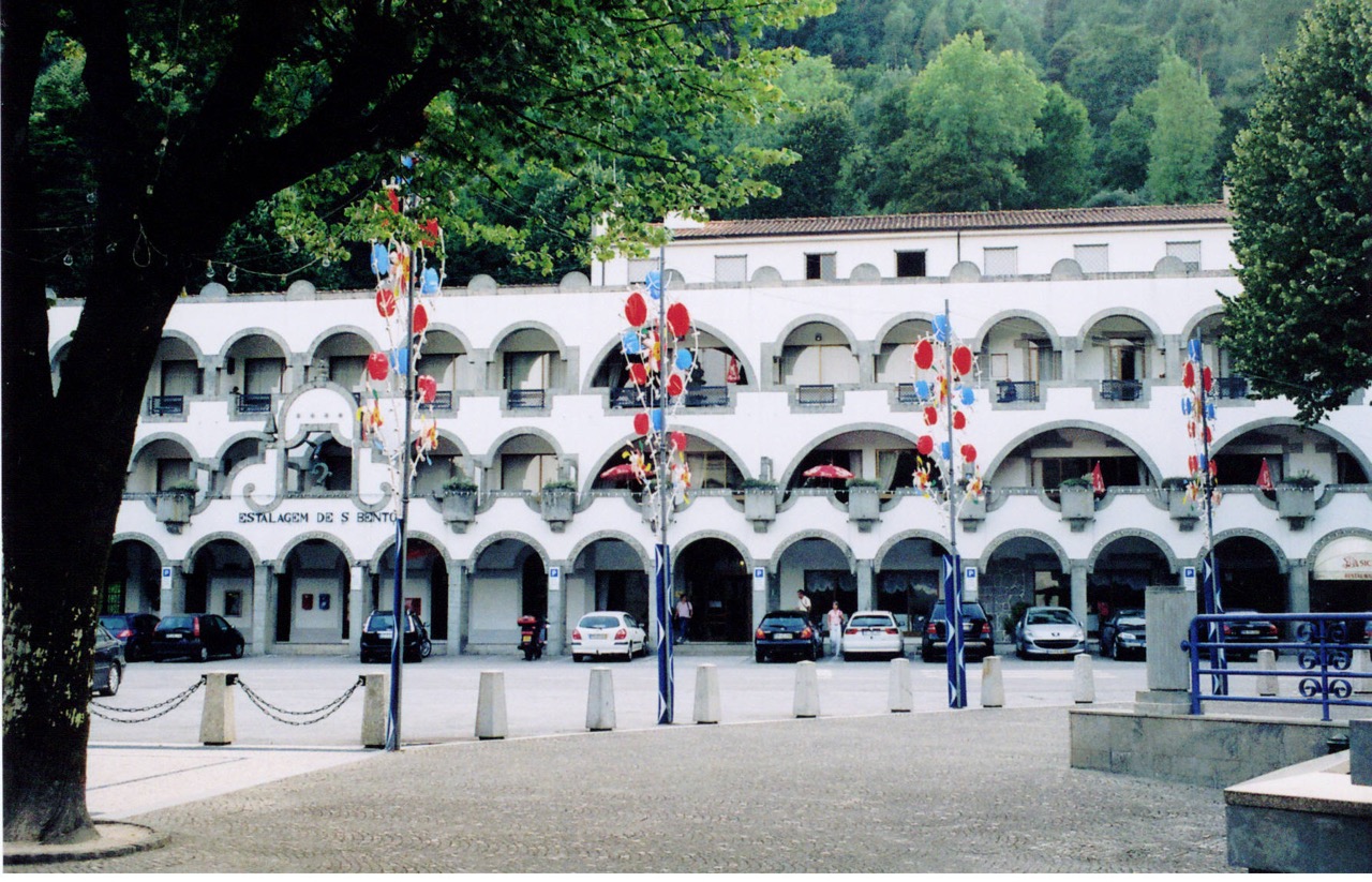 Hotel São Bento da Porta Aberta.jpg