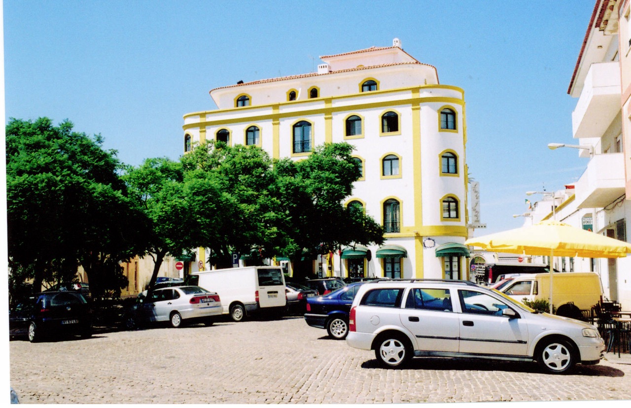 Loulé Jardim, Loule.jpg